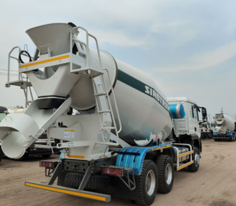 HOWO TX MIXER TRUCK